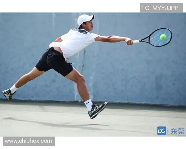 南京网球队与武汉网球队赛后复盘分析及比赛经验总结