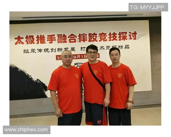 重庆羽毛球队的团队协作精神与竞技表现探讨