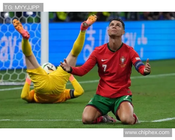 足球明星教你如何精准罚点球技巧与实战视频解析 足球明星教你如何精准罚点球技巧与实战视频解析