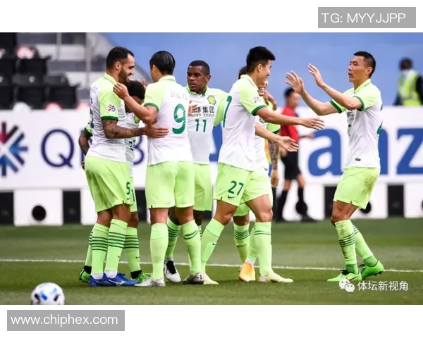 成都足球队在精英赛中的团队协作表现分析与点评 成都足球队在精英赛中的团队协作表现分析与点评