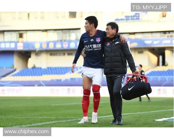 成都与重庆足球队赛后分析实力对比与未来展望